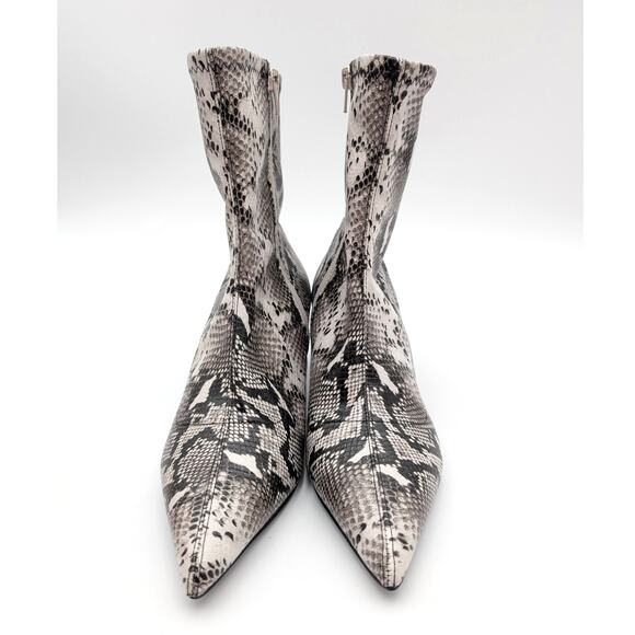 Abound Erinn Pointed Toe Heel Boot Women's Ivory Snake Size US8M EU38.5 - Picture 2 of 11